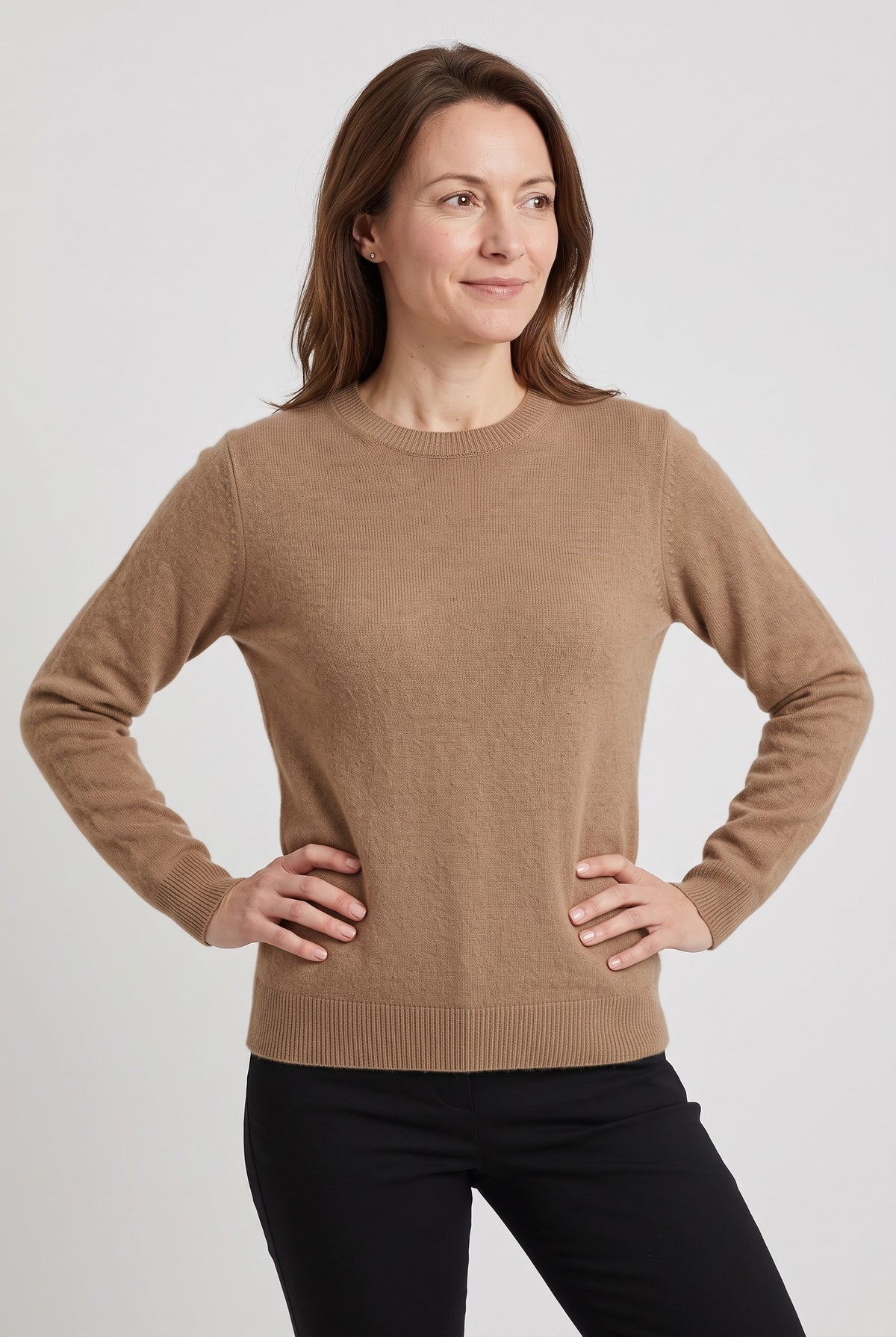 Women's Jumper | Fine Knit with Relaxed Round Neck - Camel