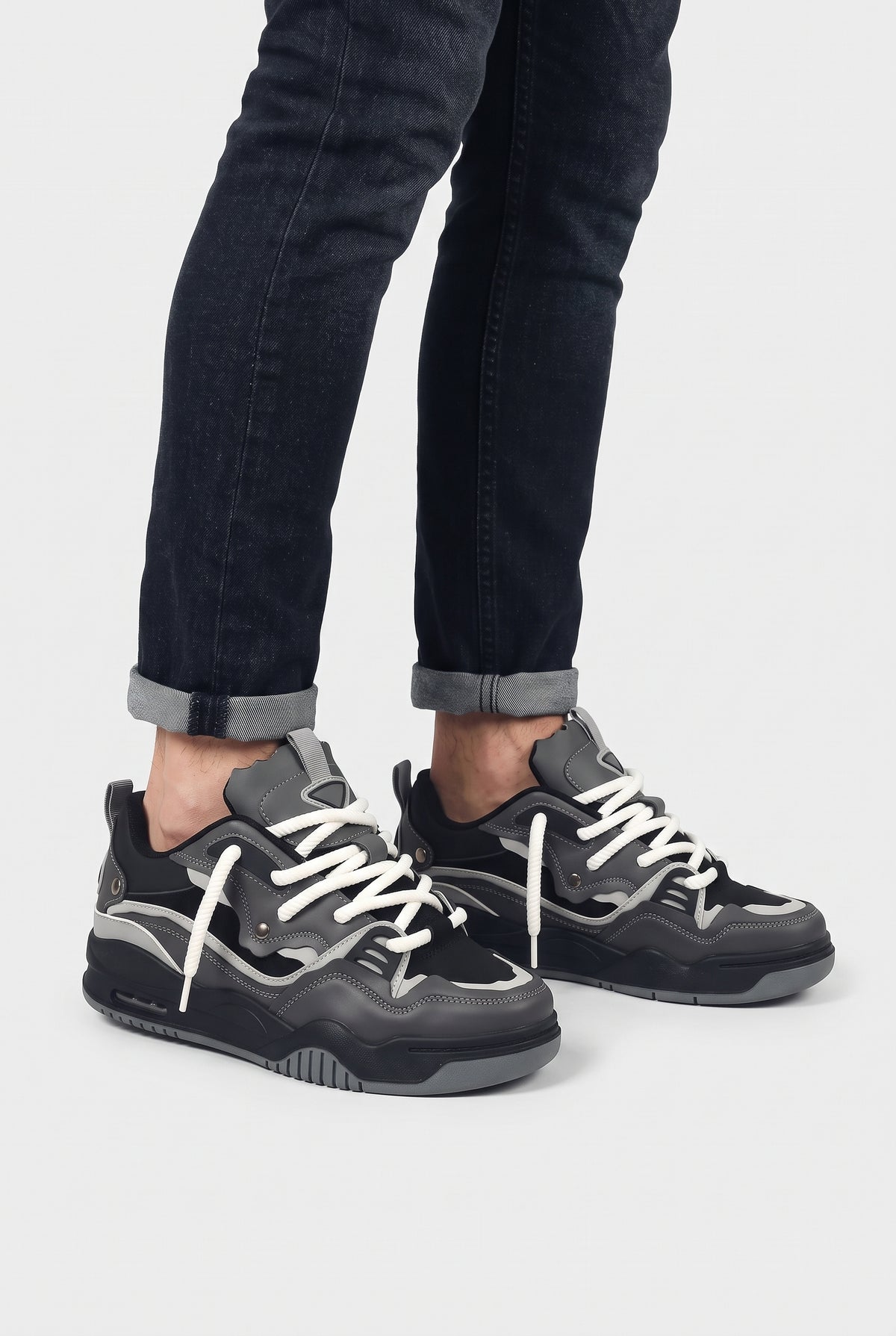 Men's Trainers | Chunky Skate-Style with Puffy Laces - Black worn
