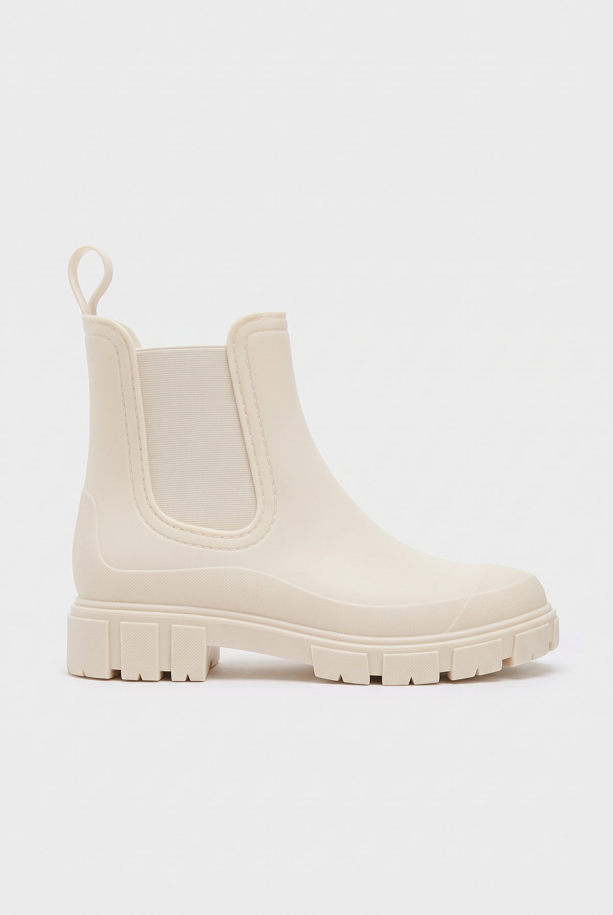 Women's Chelsea Boots | Wellington Style with Chunky Lug Sole - Cream