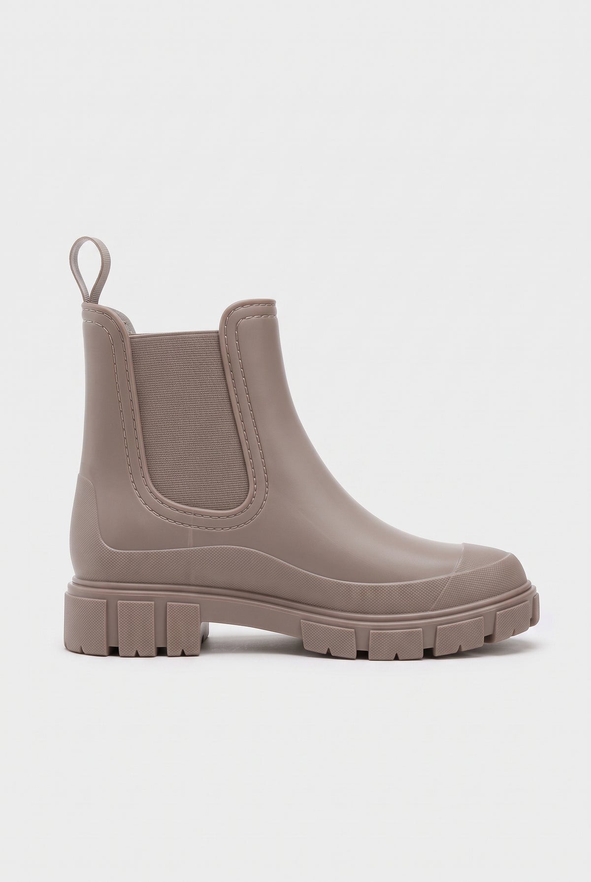 Women's Chelsea Boots | Wellington Style with Chunky Lug Sole - Taupe