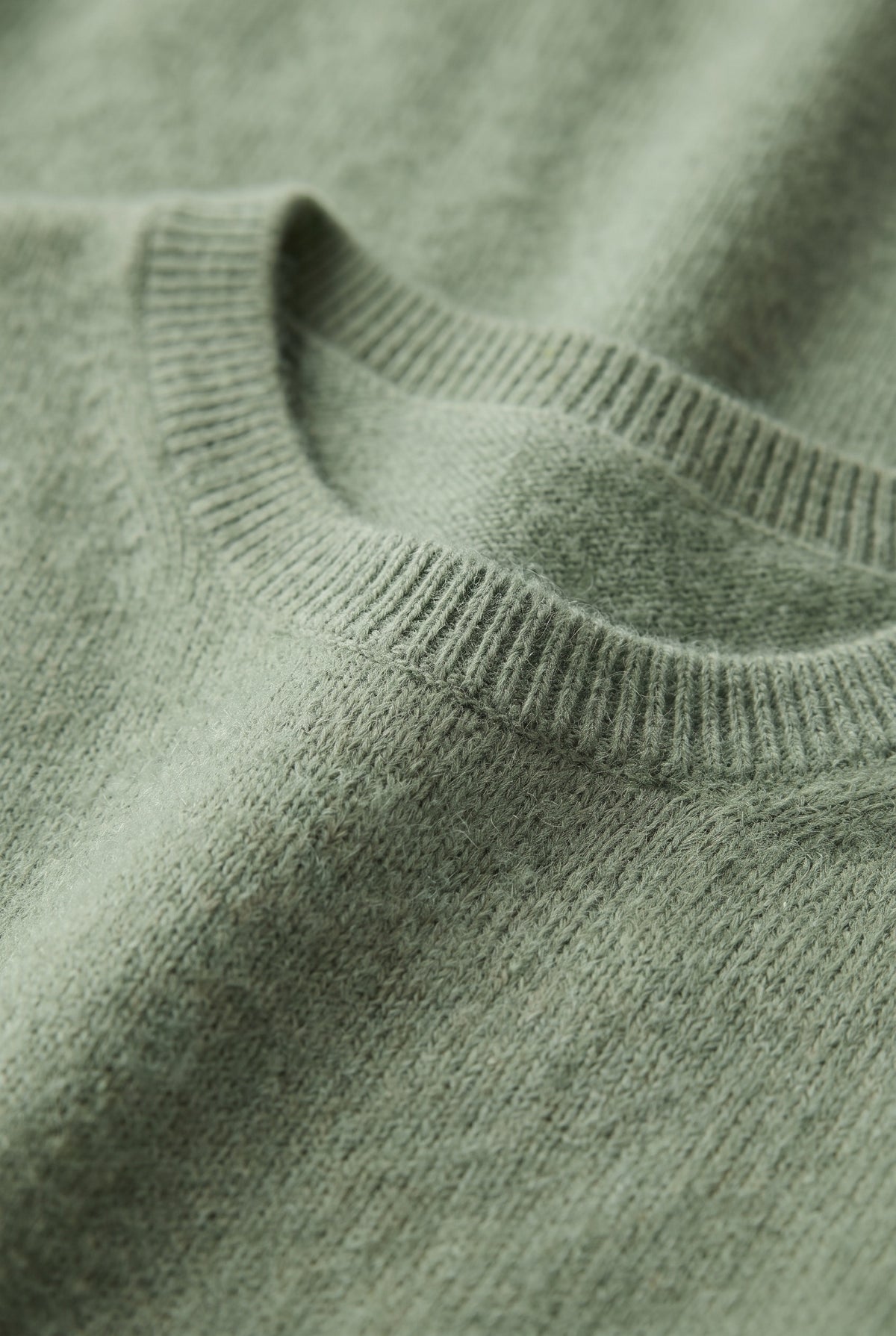 Women's Jumper | Fine Knit with Relaxed Round Neck - Sage Green detail